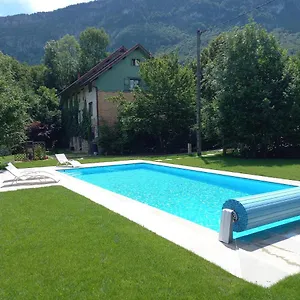 la-clairiere-du-moulin.hotels-rhonealpes.com/